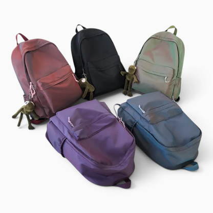 Bagage cabine sac a dos détail du panneau frontal avec poches de rangement pratiques