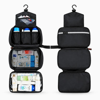 Détail du tissu résistant aux éclaboussures de la grande trousse de toilette homme