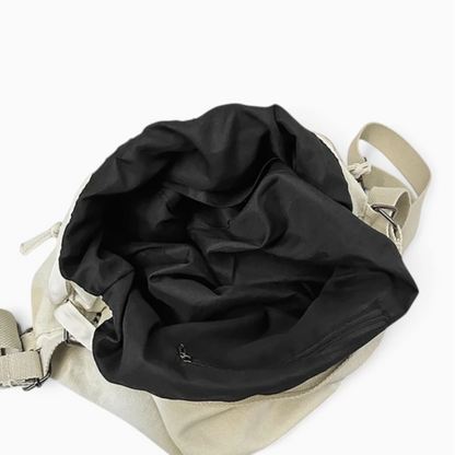 Trois coloris du sac à dos ville ultra léger femme: beige, noir et vert, alignés vue avant