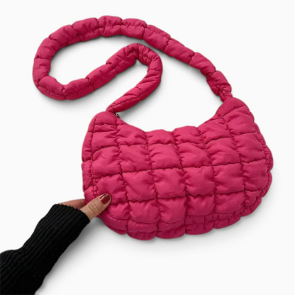 Silhouette hobo du sac avec finition rembourrée et surpiqûres décoratives