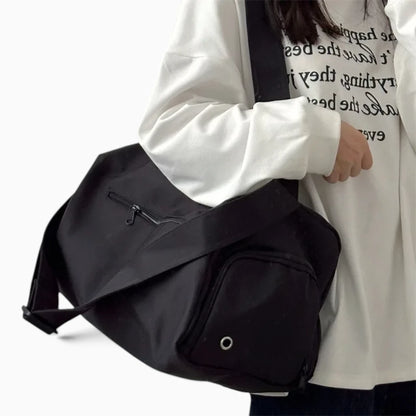 Tote bag vert avec compartiment principal spacieux, vue détaillée
