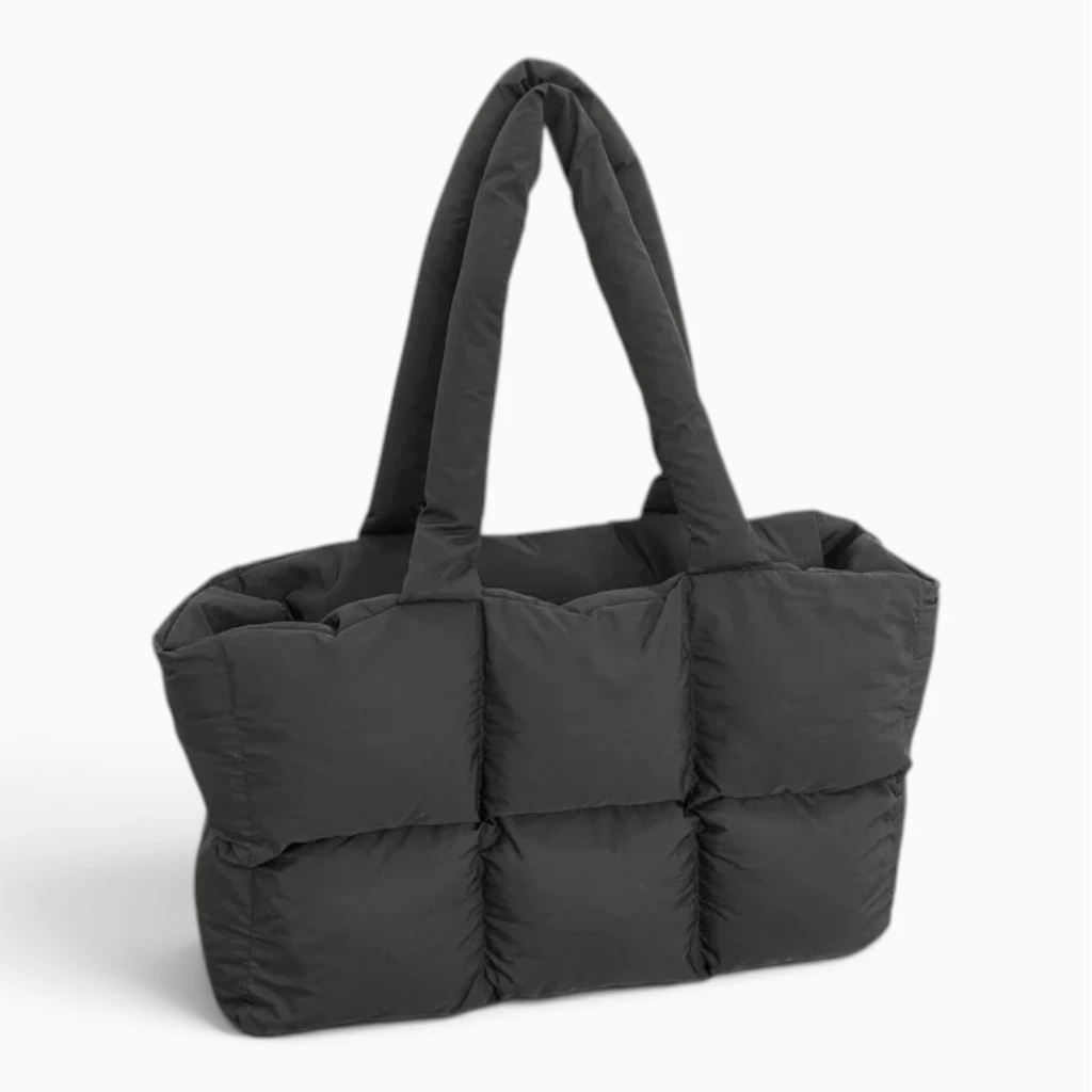 Fermeture et détails de qualité du sac en bandoulière femme marron