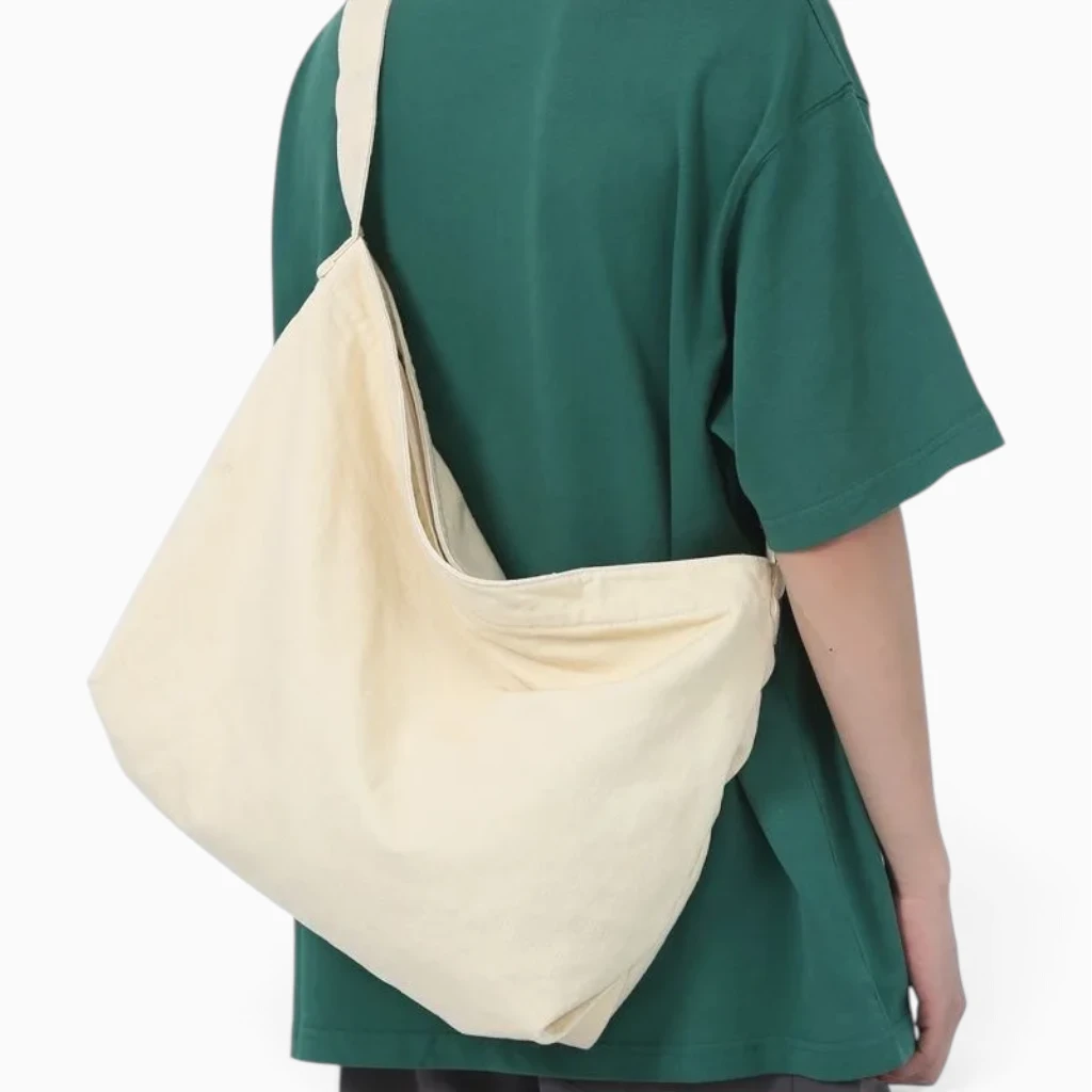 Sac cabas pour les cours porté à l'épaule, matière textile souple de couleur neutre