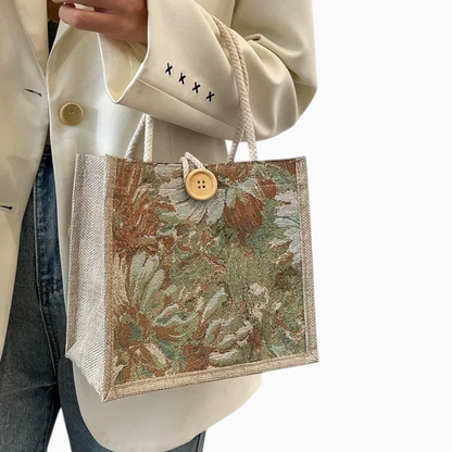 Détail de la toile en lin du sac cabas, texture naturelle et légère
