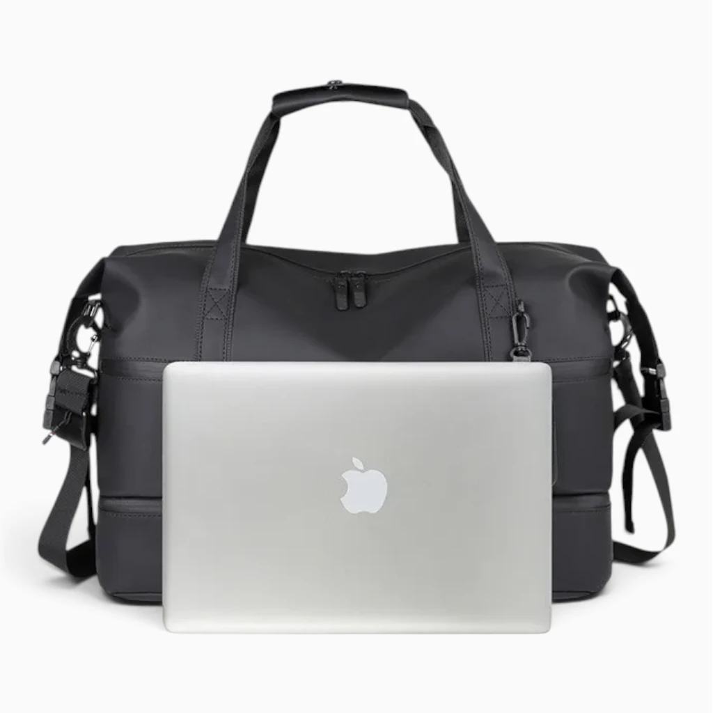 Sac duffel gris en usage week-end, dimensions pratiques