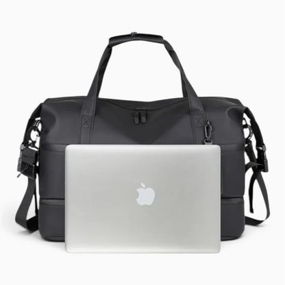 Sac duffel gris en usage week-end, dimensions pratiques