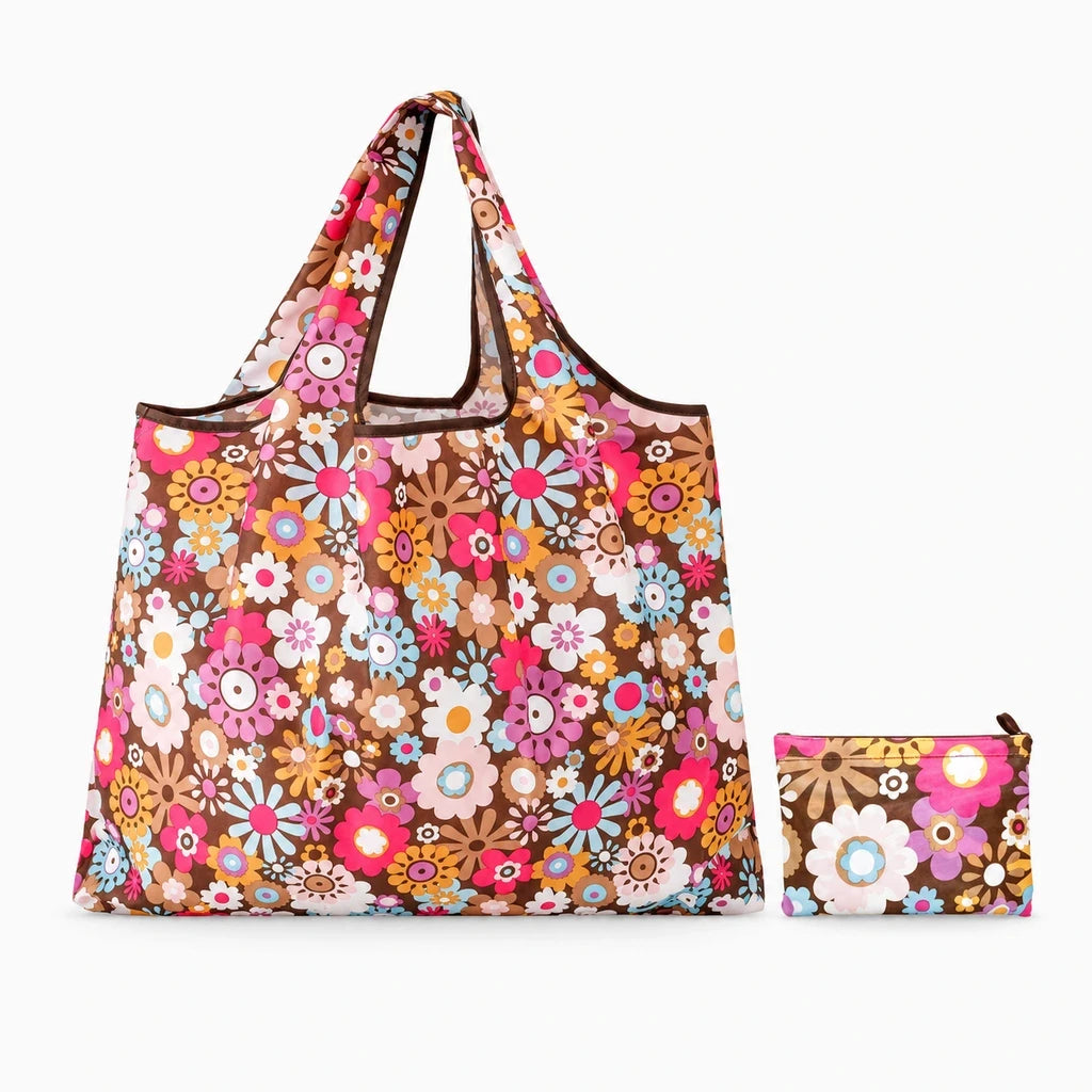 Sac pliable replié en petit format compact, facile à transporter en déplacement