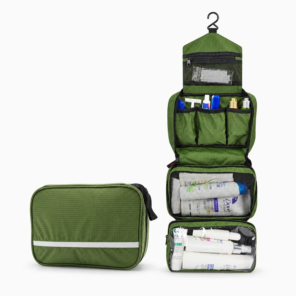 Trousse de toilette déployée montrant l'intérieur spacieux pour produits de soin
